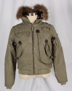 女式军款短棉衣